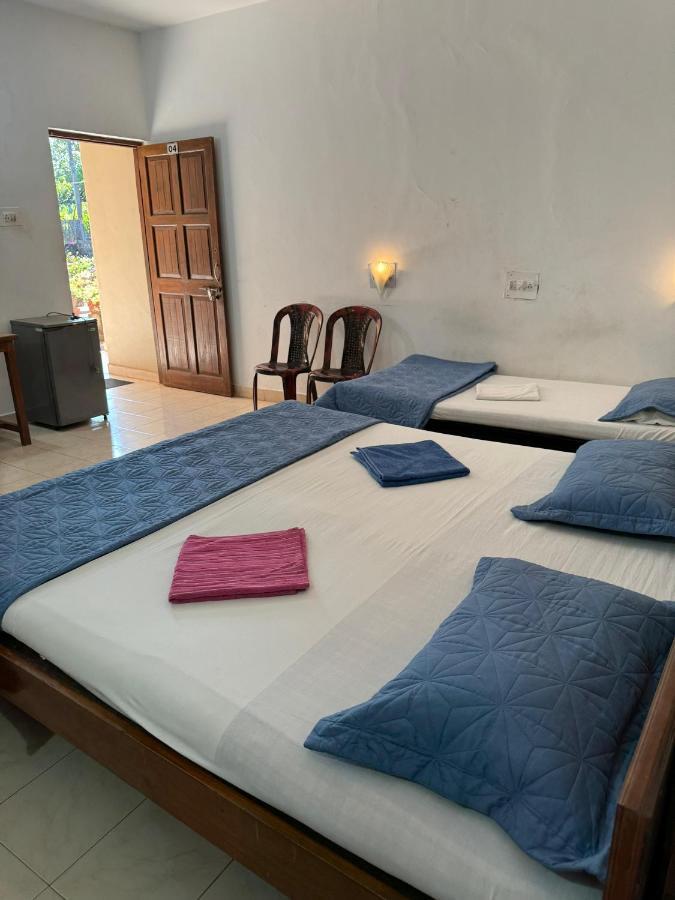 Villa Sol Beach Resort Baga Exteriör bild